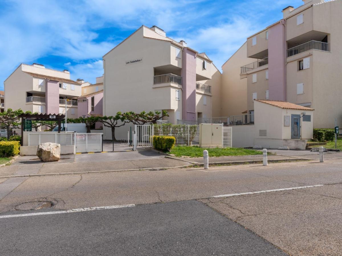 Apartment Les Sables D'Or-8 By Interhome Le Grau-du-Roi Luaran gambar